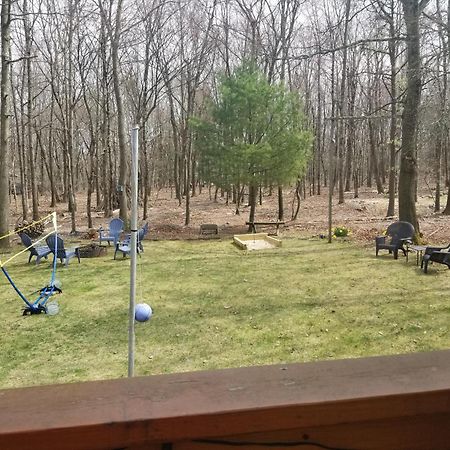 Serenity And Fun All In One In This Cozy Pocono Cabin Jim Thorpe Esterno foto