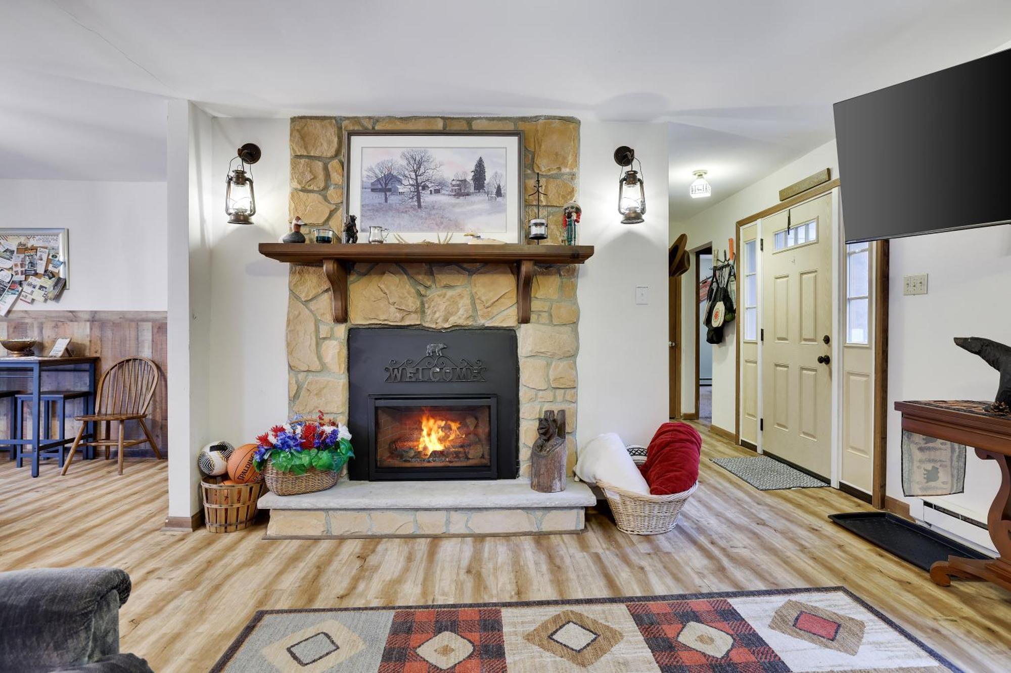 Serenity And Fun All In One In This Cozy Pocono Cabin Jim Thorpe Esterno foto
