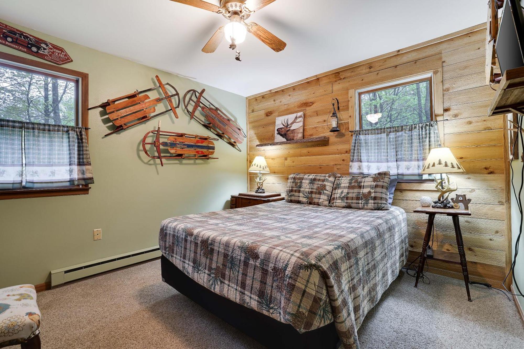 Serenity And Fun All In One In This Cozy Pocono Cabin Jim Thorpe Esterno foto